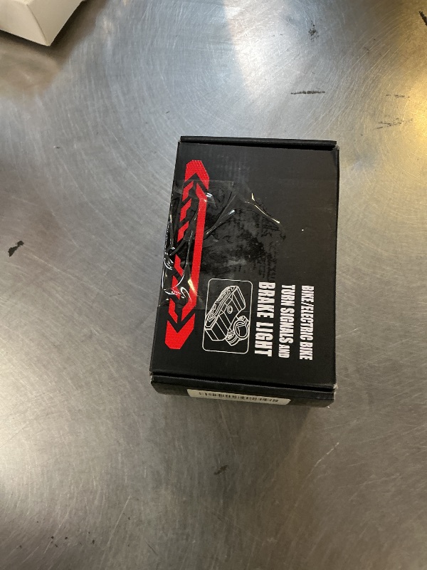 Photo 1 of [For Cargo Rack] ONVIAN Smart Bike Tail Light with Turn Signals for Rear Bike Rack Mounting, Rechargeable Auto-Sensing Bike Turn Signals Light Alarm, Waterproof Bike Accessories for Adult Kids Cycling