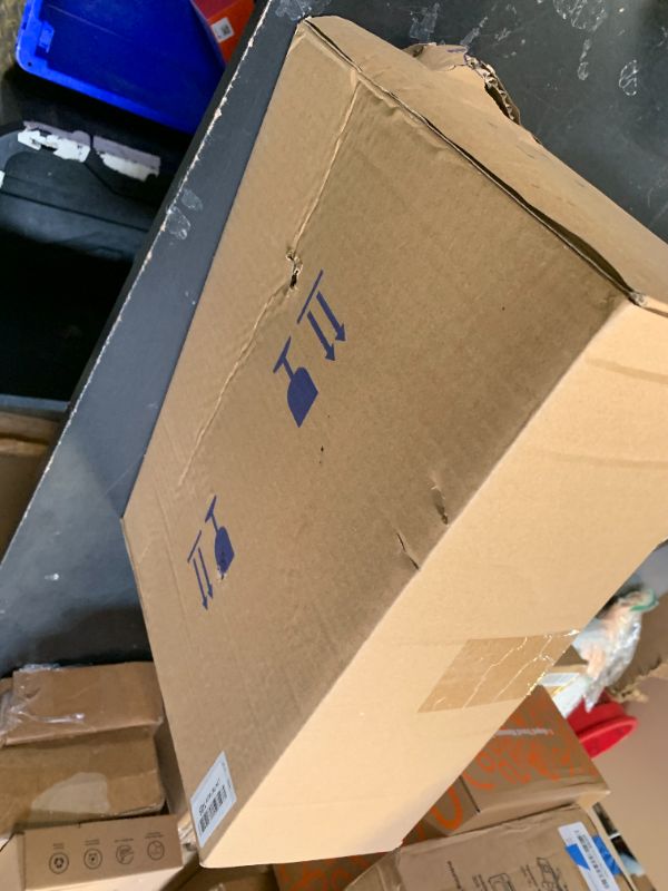 Photo 1 of Tail Lights Replacement for 2005 2006 Toyota Camry Rear Left Driver Side Tail Lamps TO2800155 8156006220