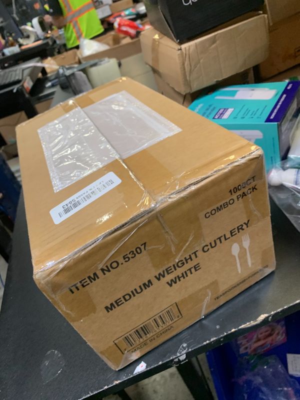 Photo 1 of 1000 Pcs Plastic Utensils Set - 500 Forks And 500 Spoons - Premium Plastic Forks And Spoons - Medium Weight Silverware Set - Bulk Disposable Cutlery