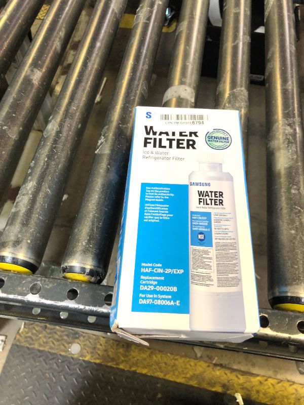 Photo 1 of Samsung HAF-CIN-2P/EXP Genuine Refrigerator Water Filter, Reduces 99% of Harmful Contaminants for Clean, Clear Drinking Water, 6-Month Life, Easy Install, Pack of 2