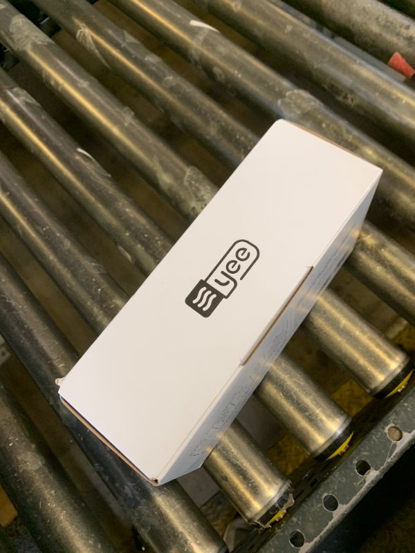 Photo 1 of AWUAWU Fish Feeder Automatic Dispenser for Indoor Aquarium, Screw Push Design, 17oz Large Capacity