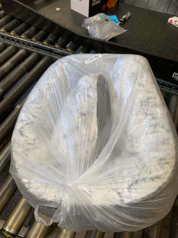 Photo 1 of large cat bed 