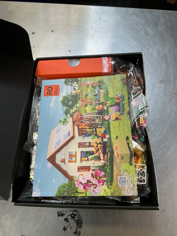 Photo 1 of FUNWHOLE Botanical-Garden Greenhouse Lighting Building-Bricks Set - Farm Flower House Collection LED Light Model Display Set 1428 Pcs for Adults and Teens