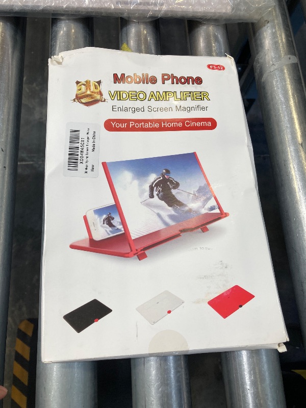 Photo 1 of Screen Magnifier, 3D Magnifier Projector Screen, Foldable Phone Stand with Screen Amplifier – Compatible with All Smartphones 12 inch (White)