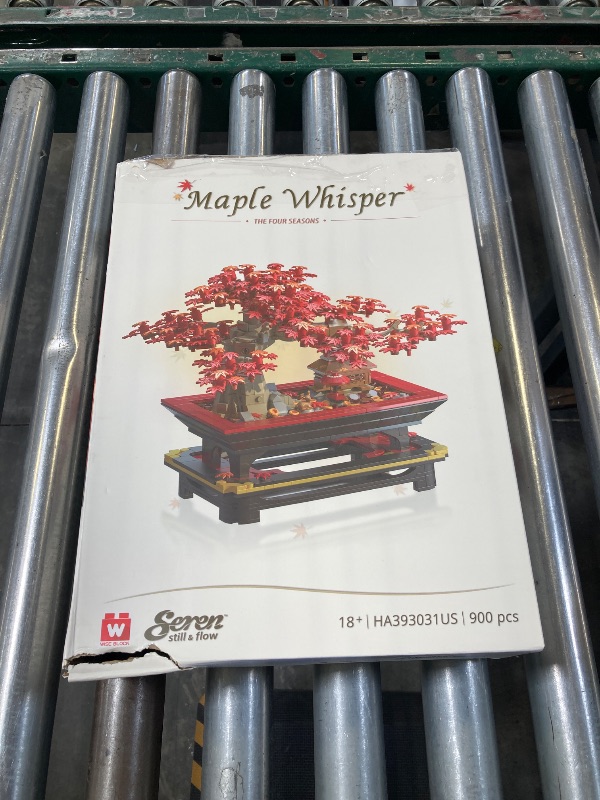 Photo 1 of Wise Block Japanese Red Maple Bonsai Tree Building Toy Set for Adults - 900 Pcs Artificial Bonsai Tree Building Blocks for Adults, Easter Gift for Women Set Home Office Decor