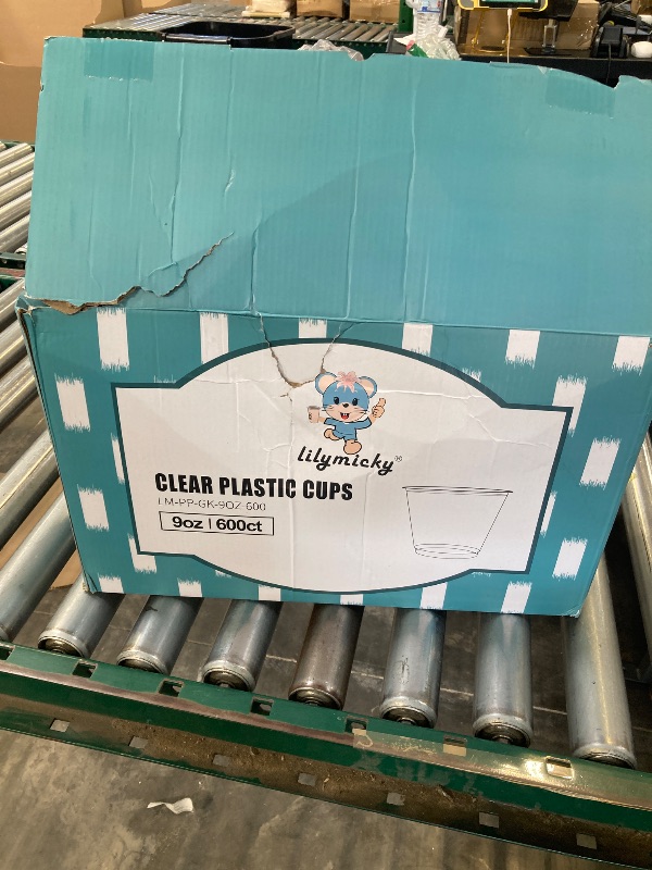 Photo 1 of Lilymicky 600 Pack 9 oz Disposable Clear Plastic Cups, 9 Ounce Party Cups for Cocktail, Parties, Picnics, and Events