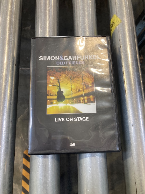 Photo 1 of Simon & Garfunkel: Old Friends - Live on Stage [DVD]