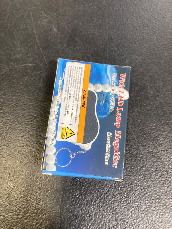 Photo 1 of TECHSHARE Magnifying Glass with Light, Lighted Magnifying Glass, Handheld Pocket Magnifier Small Illuminated Folding Hand Held Lighted Magnifier for Reading Coins Hobby Travel - 45 Mm Diameter