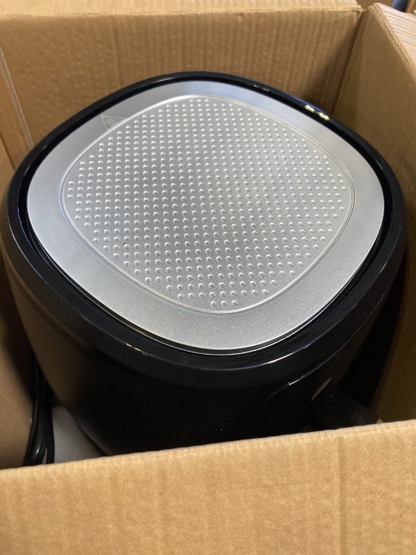 Photo 1 of Gourmia Air Fryer - 6 Qt Large Capacity, FryForce 360º, Digital Display with 12 Presets, Roast, Bake, Broil, Dehydrate, Dishwasher Safe Accessories, Black