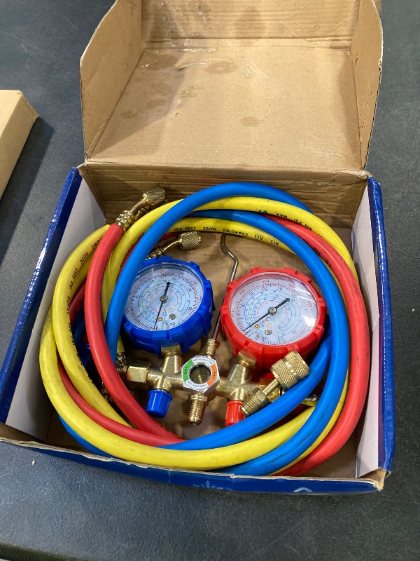 Photo 1 of 5FT Double Tables AC Diagnosis Manifold Gauge Freon Set,Digital Manifold Gauges,HVAC Tools AC Gauge Set for R134A R410A R404A R22 R12 and R502 Refrigerant Indoor Air Conditions HVAC Gauges 60"