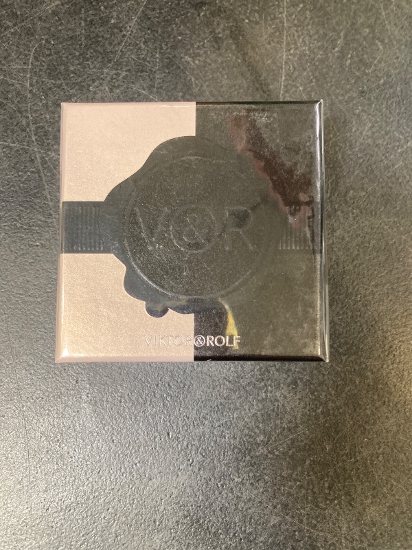 Photo 1 of MINI - Viktor & Rolf duo mini set flowerbomb & spicebomb