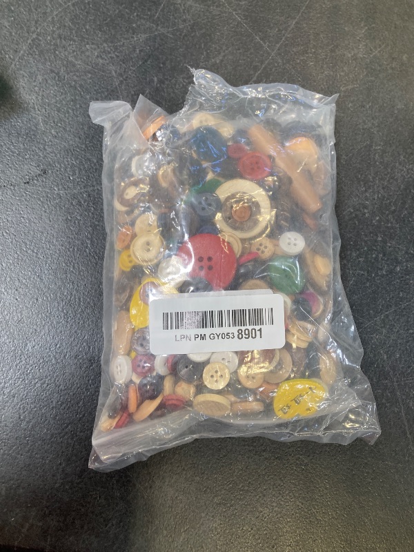 Photo 1 of TCOTBE 600 Pcs Assorted Sizes Wooden Buttons Mixed Colors Coconut Shell Wood Handmade Ornament Buttons for Sewing Decorations DIY Arts and Crafts Manual Button Painting