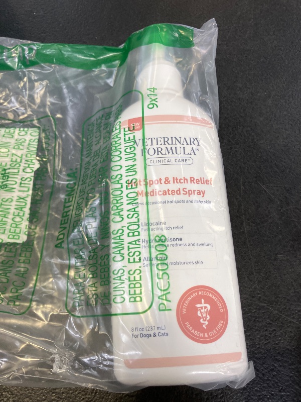 Photo 1 of Veterinary Formula Clinical Care Hot Spot & Itch Relief Medicated Spray, 8oz – Easy to Use Spray for Dogs & Cats – Helps Alleviate Sensitive Skin, Scratching, and Licking of Coat (1 Pack)