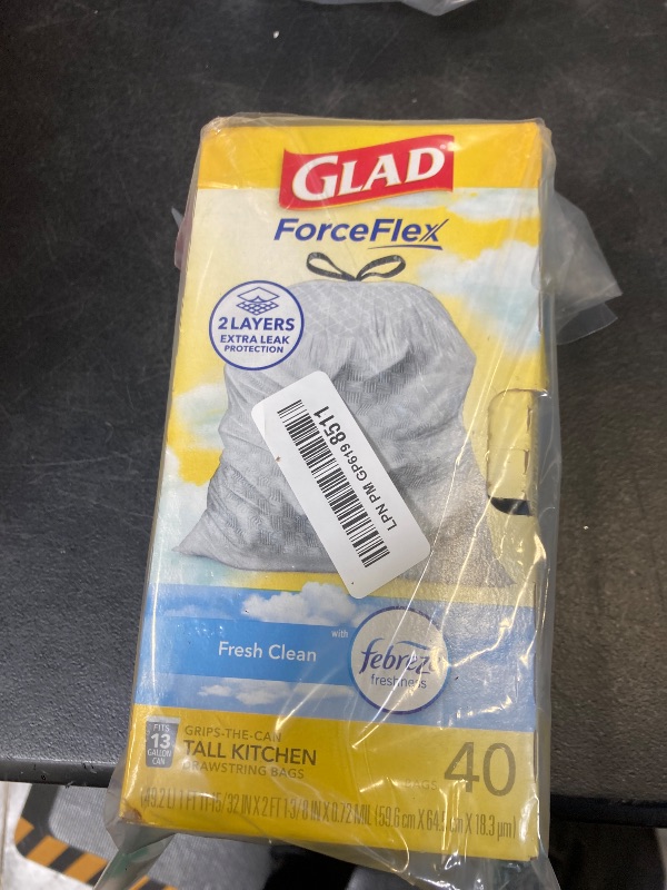Photo 1 of Glad ForceFlex Tall Kitchen Trash Bags, 13 Gallon, Gain Fresh Clean, 40 Count (Package May Vary)