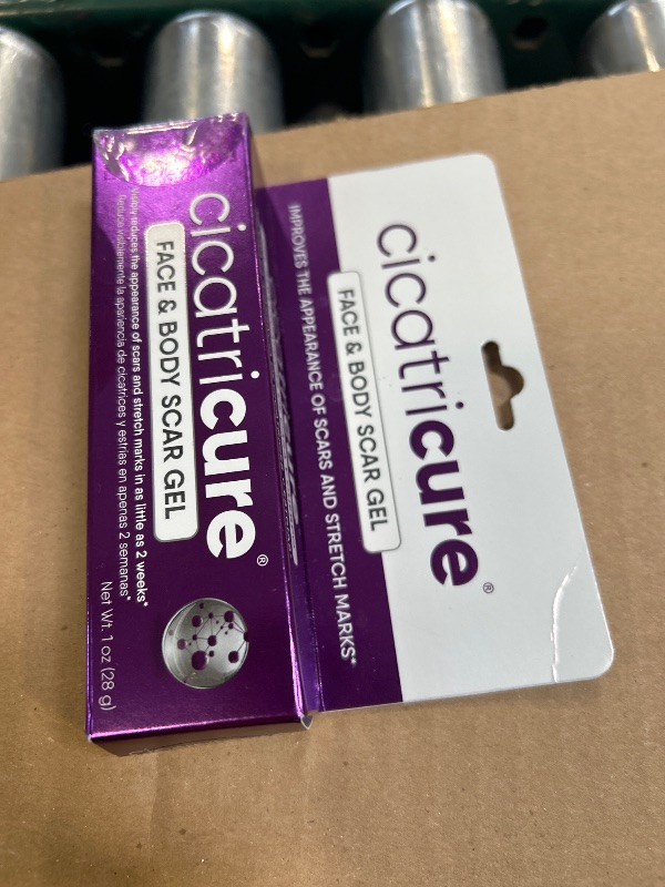 Photo 1 of Cicatricure Advanced Scar Gel for Face & Body - Proven Results in 2 Weeks, Scar Treatment for Surgical Scars, Stretch Marks, Scars of Burns and Injuries, Acne Scar Treatment, 1 oz (28 g)
