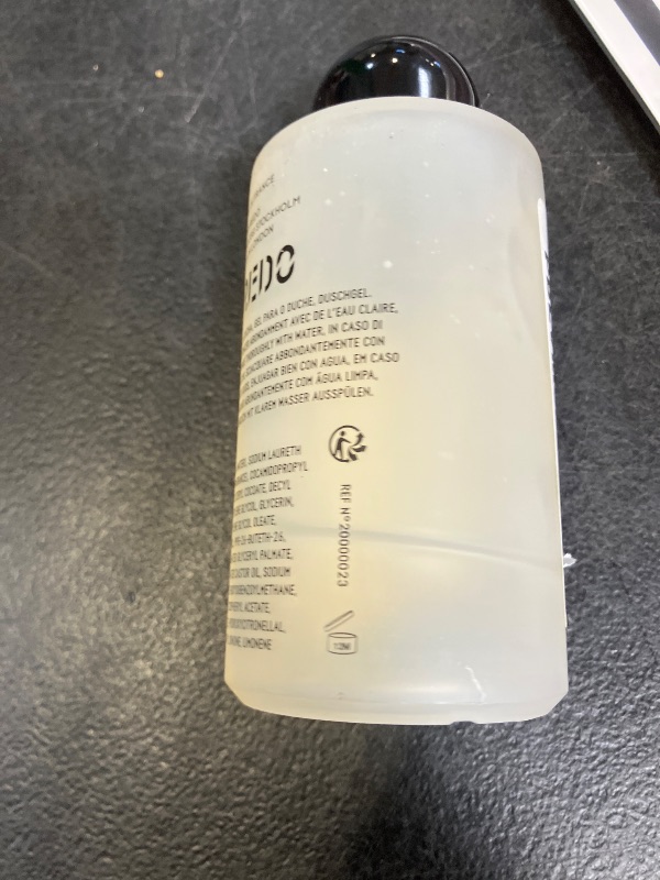 Photo 1 of Byredo Blanche Body Wash