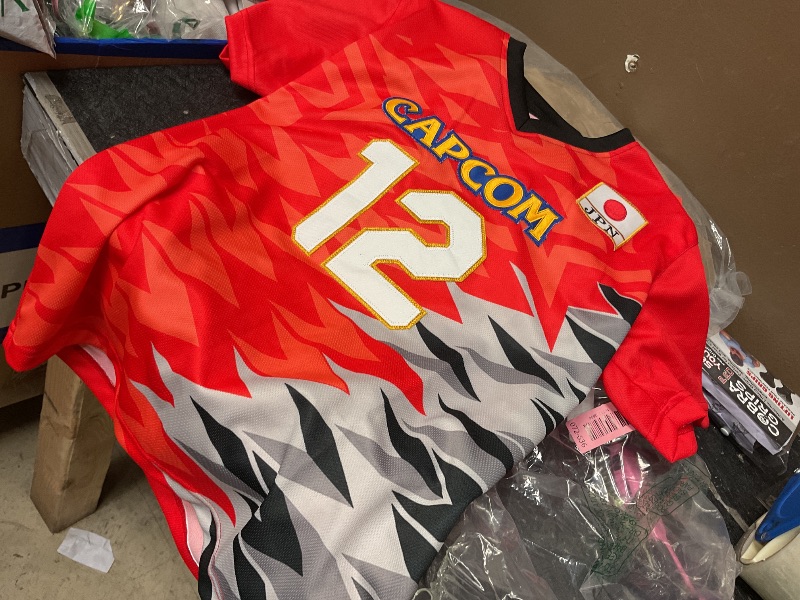 Photo 3 of Japanese Japan Volleyball Jersey, National Team Design, #12 Ran, Red V-Neck (US, Alpha, Large, Regular, Regular, Red)