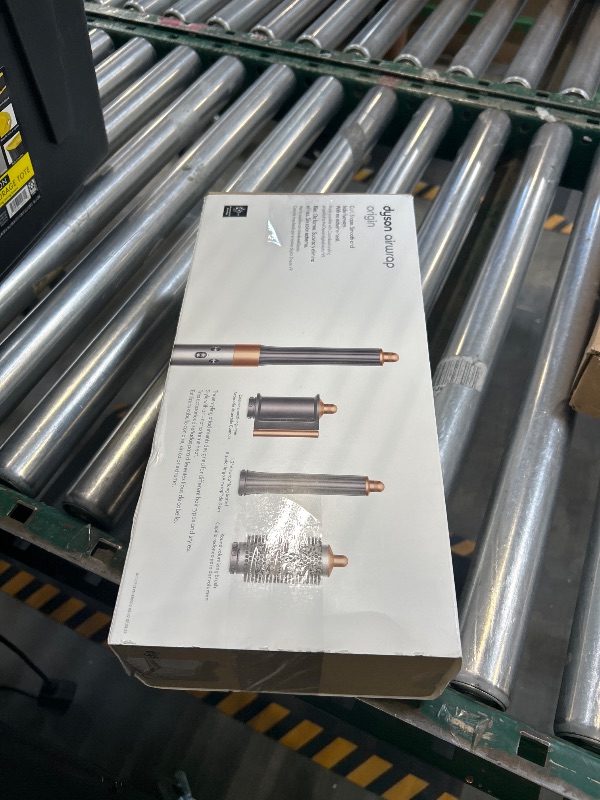 Photo 1 of Dyson Airwrap Origin Multi-Styler, No Heat Damage, 1.2" Barrel, Round Brush, Flyaway Attachment