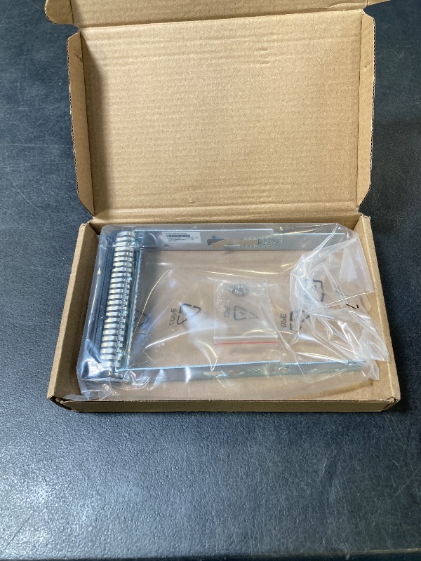 Photo 1 of (1 Pack) 3.5" SATA SAS Hard Drive Caddy Tray Sled Tower Server for Lenovo ThinkSystem ST250 IBM X3650 SR650 SR550 SR588 SR658 X3650M5 X3550M5 SR530 SR630 ST558 ST550 SR550 SR590 with 4 pcs Screws