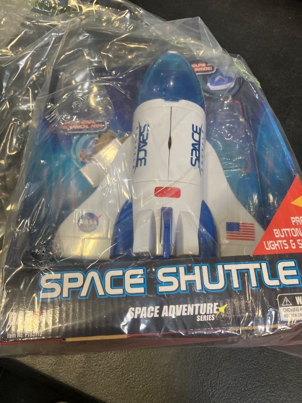 Photo 1 of Daron NASA Space Adventure Series: Space Shuttle with Lights & Sounds & Figure, Approx 9" X 7", Medium