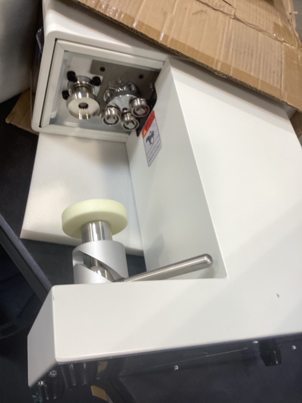 Photo 1 of Commercial soda can sealer