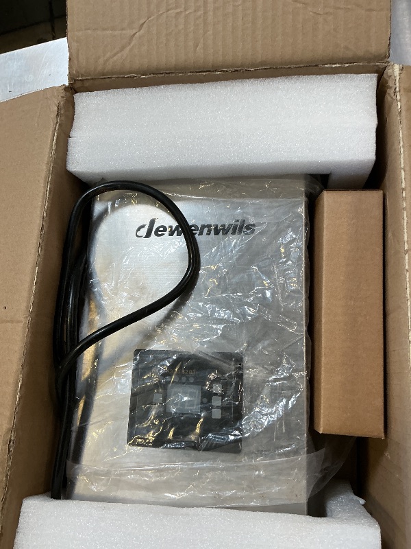Photo 1 of DEWENWILS 600W Low Voltage Landscape Transformer, 6 Independent Outputs, Low Voltage Transformer with Photocell Sensor, 120V to 12V/14V AC, Stainless Steels Landscape Lighting Transformer Outdoor
