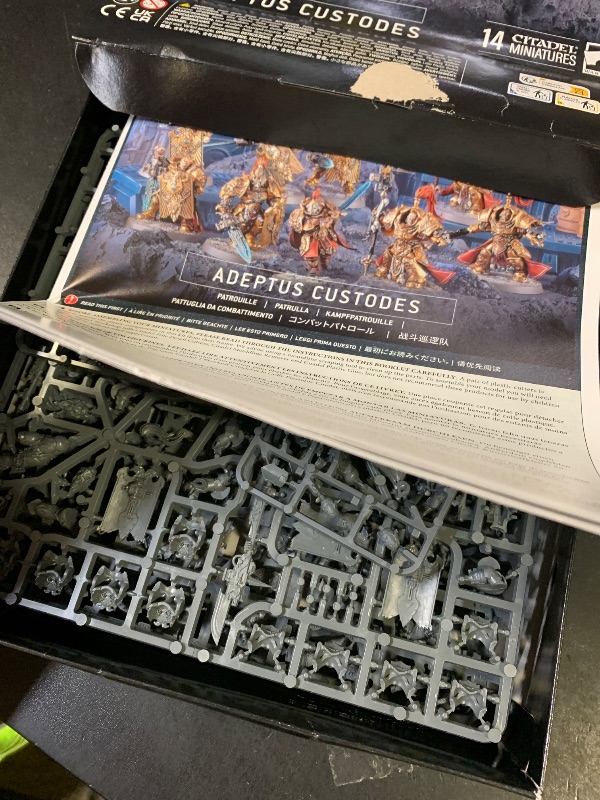 Photo 1 of Warhammer Games Workshop 40,000 - Combat Patrol: Adeptus Custodes (2024 Edition)