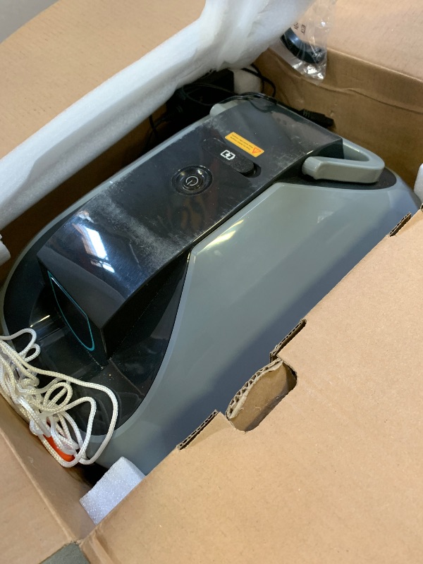 Photo 1 of robotic pool cleaner c1