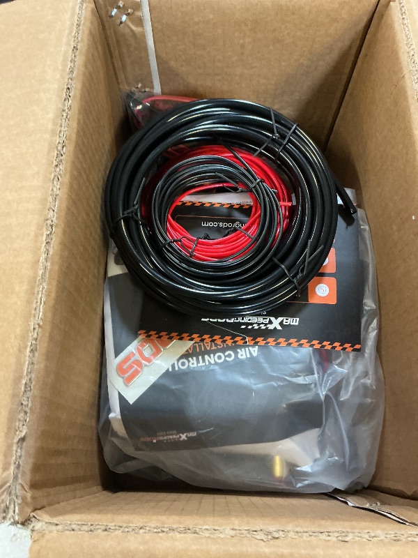 Photo 1 of maXpeedingrods On Board Air Compressor System Universal Air Spring Compressor Kit with Gauge Air Line T Fittings for Trucks Vans