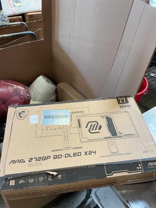 Photo 1 of msi MAG 272QP QD-OLED X24 27-Inch WQHD Gaming Monitor, 2560 x 1440 Quantum Dot OLED Panel, 240Hz, 0.03ms, Adaptive-Sync, HDMI2.1, DP 1.4a, Tilt/Height Adjustable, Black