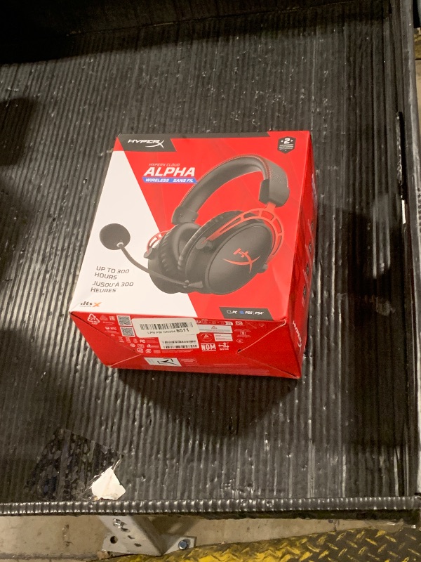 Photo 1 of HyperX Cloud Alpha Wireless - Gaming Headset for PC, 300-hour battery life, DTS Headphone:X Spatial Audio, Memory foam, Dual Chamber Drivers, Noise-canceling mic, Durable aluminum frame,Red