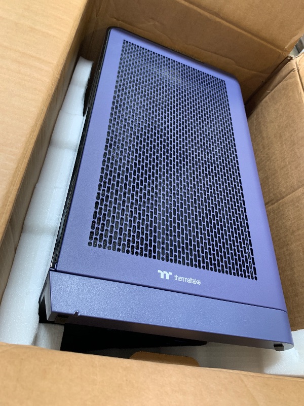Photo 1 of Thermaltake View 390 Air; Mid Tower; 2x120mm CT Fans Included; 360mm Radiator Support; 420mm GPU Clearance; Hidden Connector Support; Rotatable PCIe Slots; Future Dusk; CA-11F-00MNWN-00