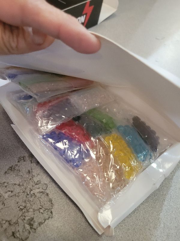 Photo 1 of 1000 Pcs Glass Beads Bulk Assorted Crystal Beads for Jewelry Making Colorful Faceted Briolette for DIY Craft, Jewelry Making, Necklace, Wristband 4 mm 6 mm 8 Mm(Fresh Color)