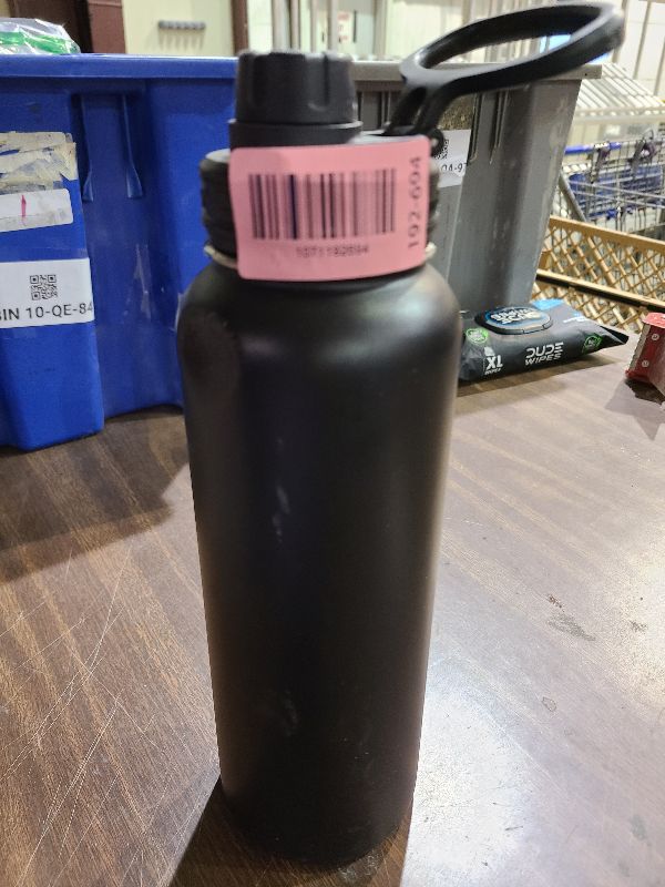 Photo 1 of
|
ThermoFlask 32 oz Double Wall Vacuum Insulated Stainless Steel Water Bottle with Chug Spout Lid, Pitch Black