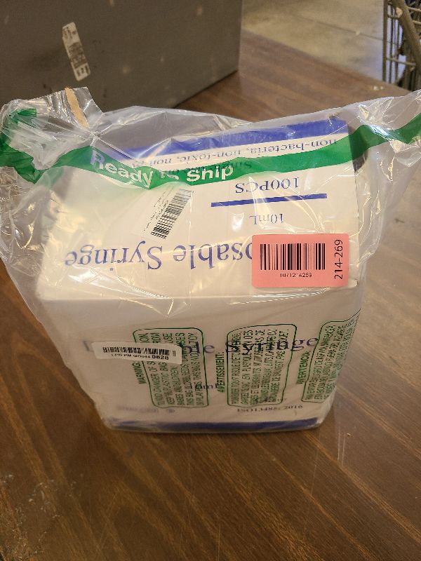 Photo 1 of 10ml/cc Syringe with 21 Gauge 1.5 Inch Needle Lab Disposable Sample Syringes, 100 Pack