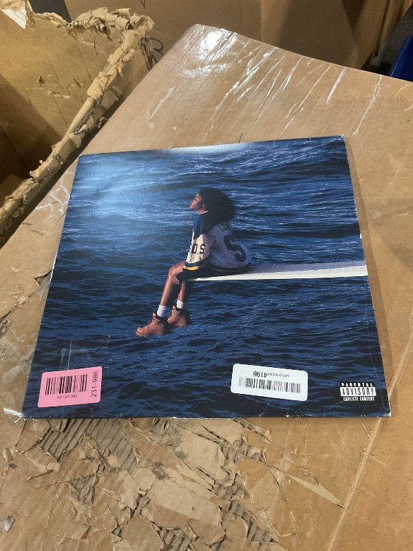 Photo 1 of * package is a little damaged *
SOS