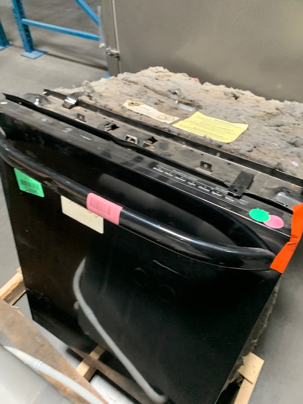 Photo 1 of ***HEAVILY USED***
Kenmore 22-14699 Elite 24" Built-In Dishwasher - UltraWash Plus, TurboDry, QuietWash, SmartWash & TurboFlex Third Rack - 15 Place Settings - 42 DBA - ENERGY STAR Certified - 24" - Black