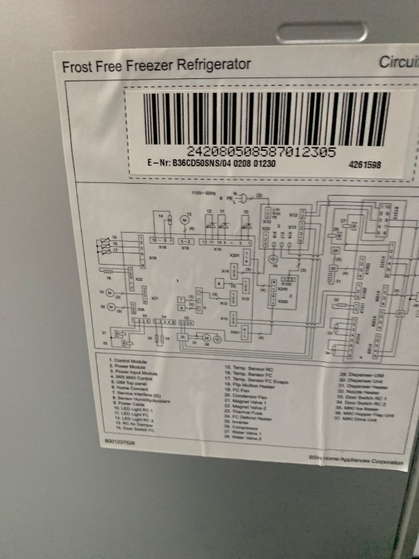 View 9 of ***BROKEN PLASTIC NOT GLASS FOR PARTS ONLY***
Bosch® 500 Series 36 in. 21.6 Cu. Ft. Stainless Steel Counter Depth French Door Refrigerator