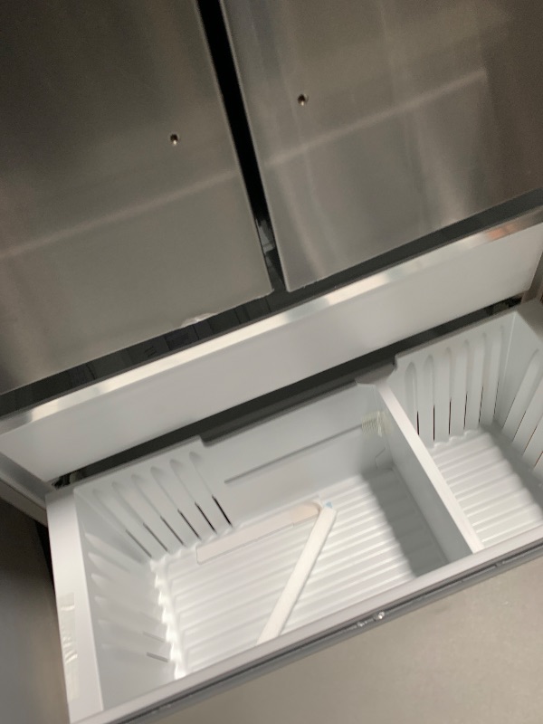 View 7 of ***BROKEN PLASTIC NOT GLASS FOR PARTS ONLY***
Bosch® 500 Series 36 in. 21.6 Cu. Ft. Stainless Steel Counter Depth French Door Refrigerator