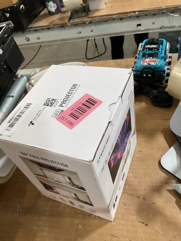 Photo 1 of ?Electric Focus?Magcubic Mini Projector 4K Support, Smart Projector with WiFi 6 and Bluetooth 5.4, 5W Soundbase Speaker, 180° Rotation, Portable Proyector for Home Theater