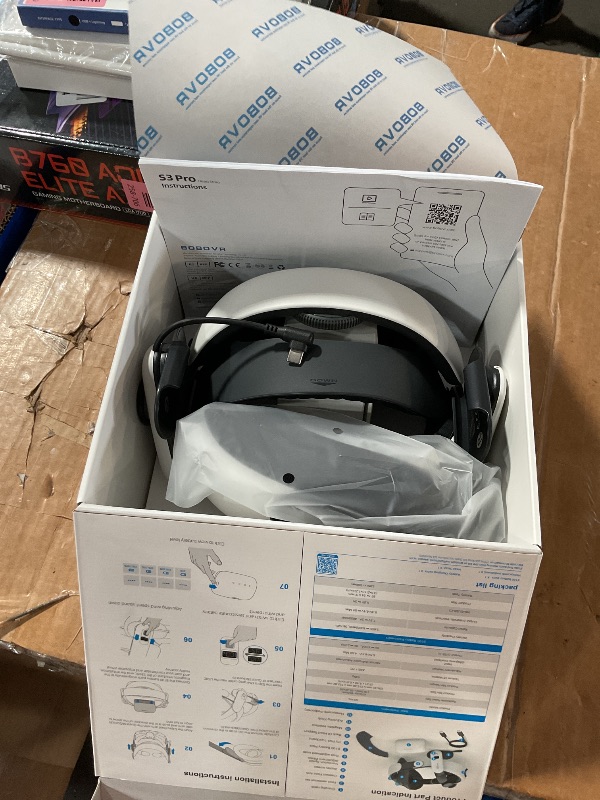 Photo 1 of ***LIKE NEW/OPEN BOX***
BOBOVR S3 Pro Battery Strap Accessories,Head Air Cooling System and 10000mah Hot-swappable Battery Pack,Compatible with Meta Quest 3/Quest 3S