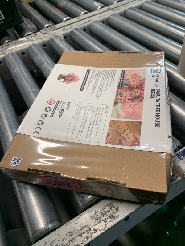 Photo 1 of ***FACTORY SEALED***Rolife 3D Puzzles for Adults, Cherry Blossom Bonsai Tree Plants, Japanese Sakura Tree House Flowers Building Set for Adults for Table Toys & Home Decor, Creative Birthday Gift for Girls&Boys (535 PCS)