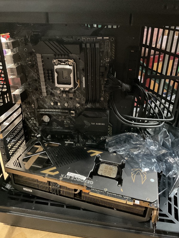 Photo 1 of **STOCK PHOTO FOR REFERENCE, for parts  MISSING RAM AND M.2**
ZOTAC MEK Gaming PC Desktop, NVIDIA GeForce RTX 5090 32GB GDDR7, AMD Ryzen 7 9700X Up to 5.5GHz, 32GB DDR5, 2TB NVMe SSD, 1200W 80+ Gold PSU, WiFi 7, Windows 11 Pro