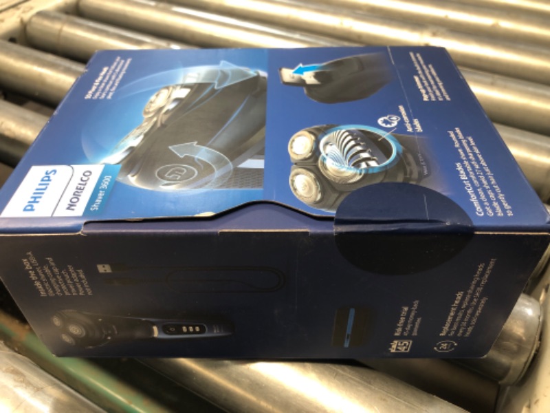 Photo 1 of ***FACTORY SEALED*** Philips Norelco Shaver 3600 Series, Wet and Dry Electric Shaver, P-Cap, Travel Pouch, Storm Blue, Model S3243/91