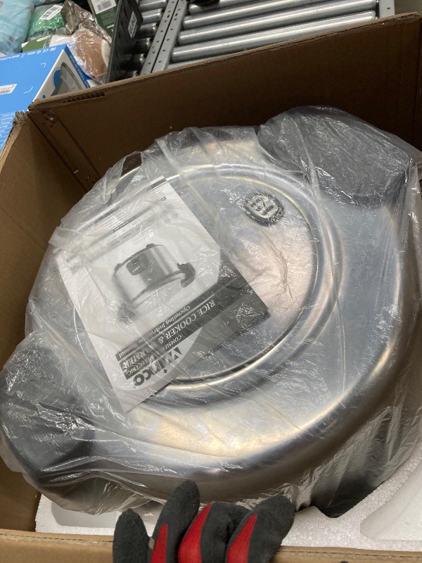 Photo 1 of ***NEEDS CLEANING****Winco Commercial-Grade Electric Rice Cooker with Hinged Cover, 30 Cup
