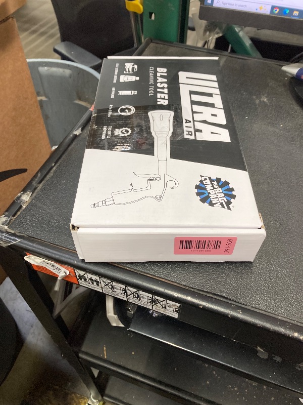 Photo 1 of **VERY USED***The Rag Company - The Ultra Air Blaster (Version 2) – Lift and Blast Dirt and Debris Away for Interior Detailing; Durable and Ergonomic Metal Design; Trigger Operated