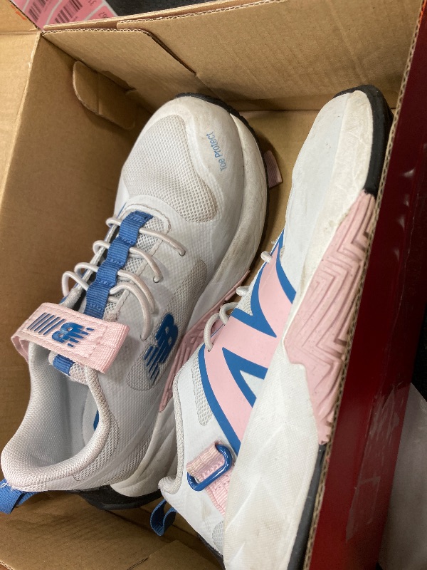 Photo 1 of    DIRTY  ***New Balance Kid's FuelCell Play V1 Hook and Loop Running Shoe, Quartz Grey/Rose Sugar/Sea Stone, 11 M Little Kid