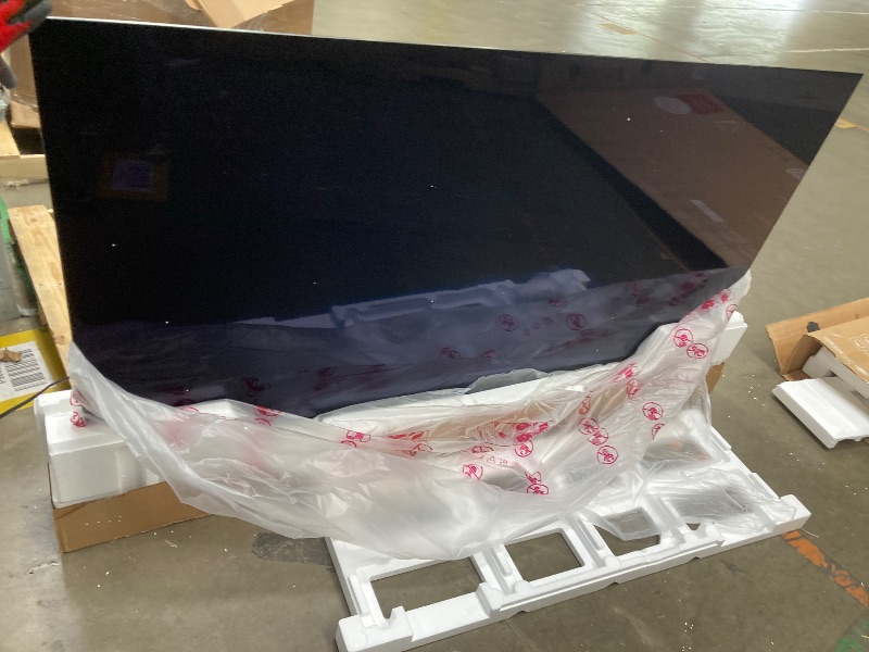 Photo 1 of ****NO RETURN/NO REFUND****DO NOT TURN ON***
LG 83-Inch Class OLED evo AI 4K C5 Series Smart TV w/Dolby Atmos, Dolby Vision, HDR10, AI Super Upscaling 4K, Filmmaker Mode, Wow Orchestra, Alexa Built-in (OLED83C5PUA, 2025)