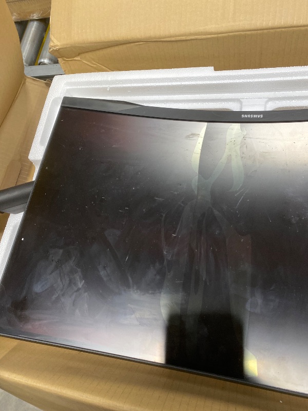 Photo 1 of *** NO REFOUND - NO RETURN ***Samsung Odyssey G5 Series 27-Inch WQHD (2560x1440) Gaming Monitor, 144Hz, Curved, 1ms, HDMI, Display Port, FreeSync Premium (LC27G55TQWNXZA)