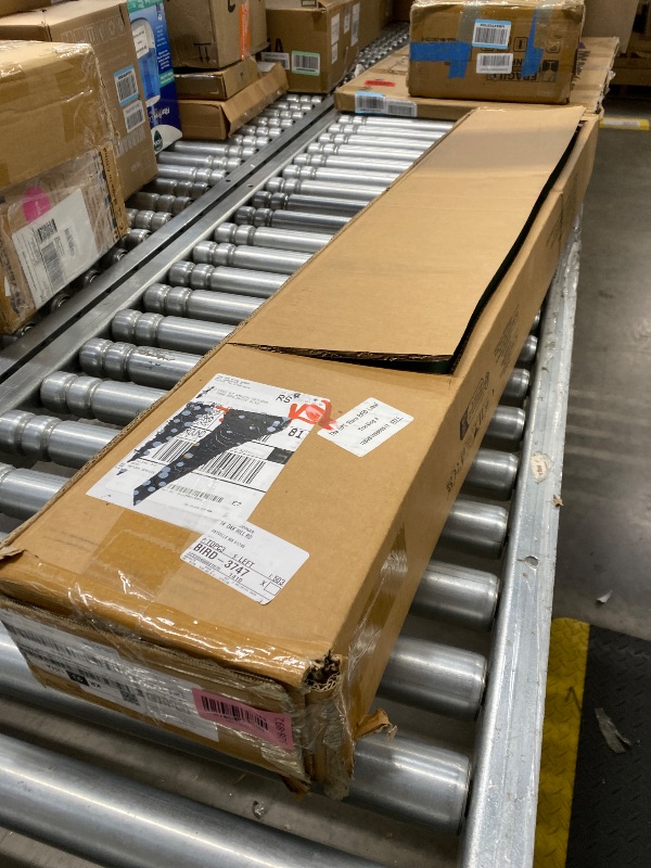 Photo 1 of VEVOR Manual Pole Saw, 7.3-27 ft Extendable Tree Pruner, Sharp Steel Blade and Scissors High Branches Trimming, Branch Trimmer with Lightweight 8 Fiberglass Handles, for Pruning Palms and Shrubs